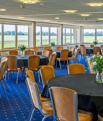 059-Huntingdon Racecourse LARGE-Z72_9580-HDR-Edit.jpg