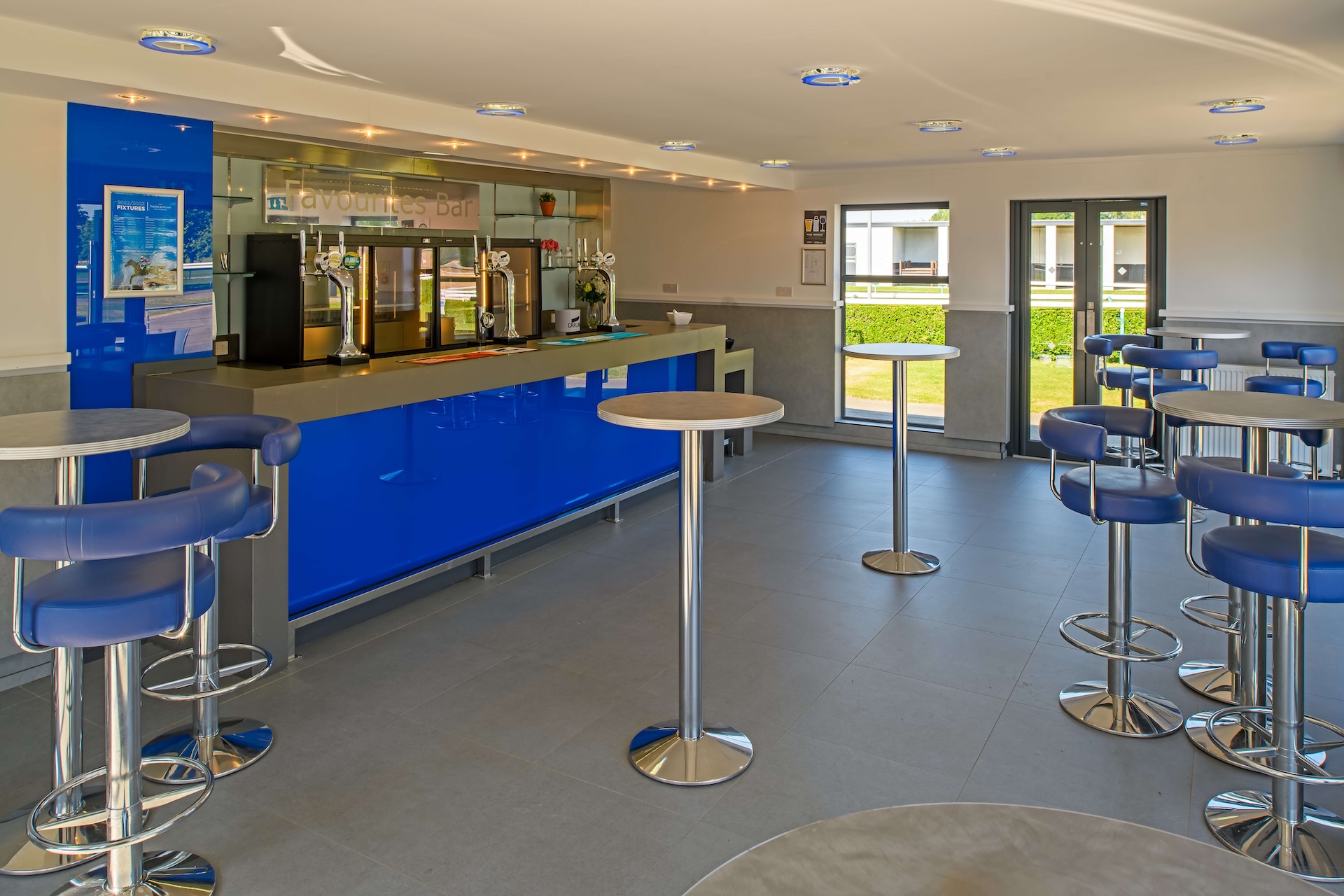 054-Huntingdon Racecourse LARGE-Z72_9567-HDR-Edit.jpg