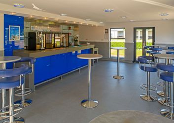 054-Huntingdon Racecourse LARGE-Z72_9567-HDR-Edit.jpg